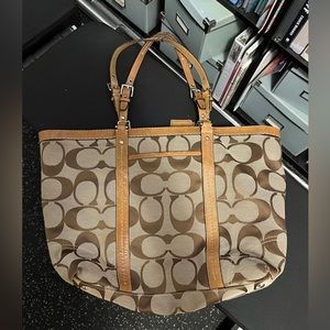 Authentic Coach Signature Large East/West Tote Bag